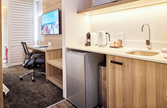 First Group Riviera Suites - Photo 27