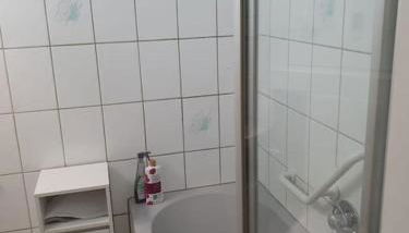 Gemütliche 3-Zimmer-Wohnung mit TG-Stellplatz - Top-Lage in Karlsruhe - Foto 4