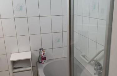 Gemütliche 3-Zimmer-Wohnung mit TG-Stellplatz - Top-Lage in Karlsruhe - Foto 4