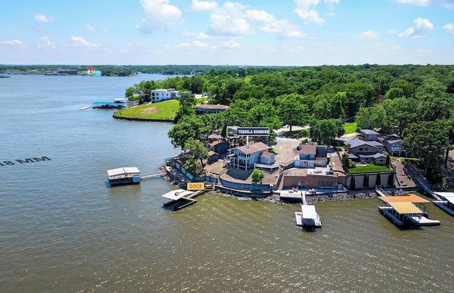 Tequila Sunrise Private Dock! - Photo 33