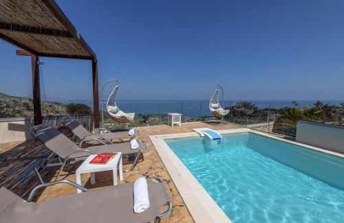 Villa Serenity - With Private Heated Pool - Foto 13