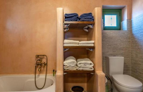 Aggel's House - stone house - private pool - courtyard - countryside views - Foto 23