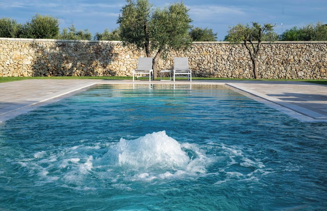Trullo Meraviglia With Garden And Pool - Photo 12