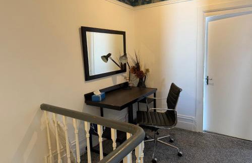 Coxon - 5 Bdrm 6 beds Perfect 4 contractor - Foto 5