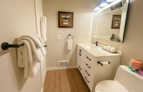 Brand New Rental Ohop Oasis! - Foto 15