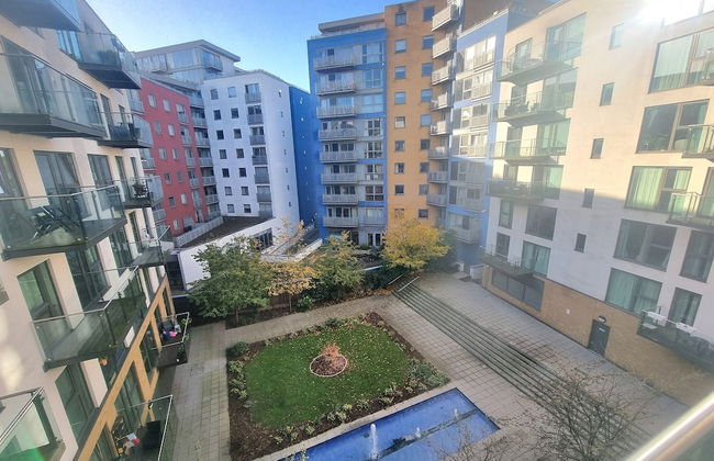 2-bed 2-bath Greenwich Apartment with balcony & lift - Foto 44