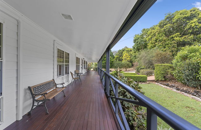 Birds 'n' Bloom Cottages - Photo 55