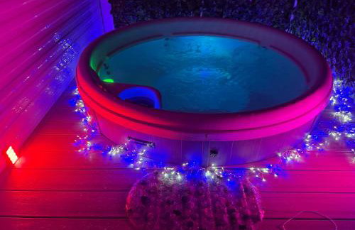 LuxeHaven at Tattershall Lakes Park with Hot Tub - Foto 62