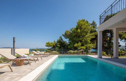 Beachfront villa Pensa private pool, 3-bedroom - Foto 5