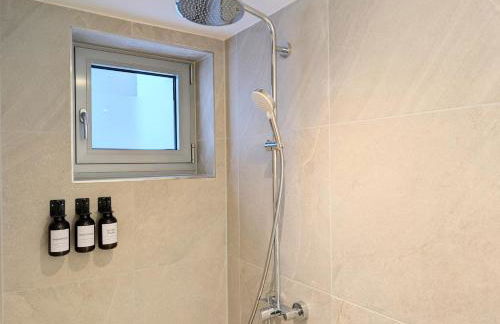 Neu! Münchner Oase mit zwei Terassen - Foto 7