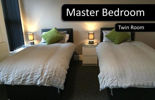 Royle House by SG Property Group - Photo 11