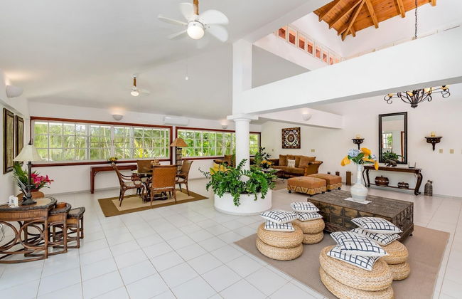 Casa de Campo Villa for Rent in Caribbean Style - With Pool Jacuzzi and Volleyball net - Foto 8