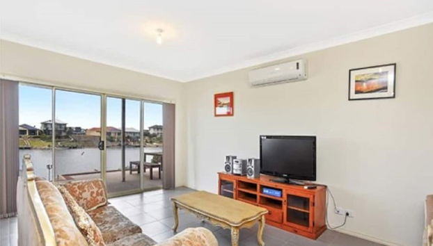 Waterfront Retreat - Private Jetty - Wifi - Foto 2, Habitación