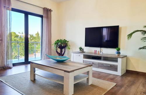 CASA LIMÃO - Private Pool & Garden - Beach & Center 650m - Foto 15