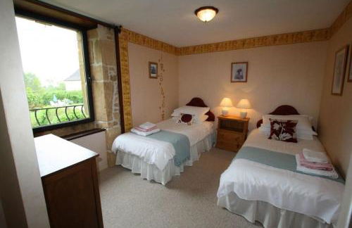 La Vieille Ferme: superbe complexe de 3 gîtes en pierre avec Piscine au coeur du Périgord Noir - Foto 37