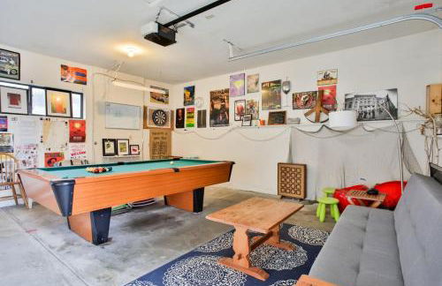 Northern Lights! Hot Tub!! Game Room!! Expansive and Spacious!! - Foto 4