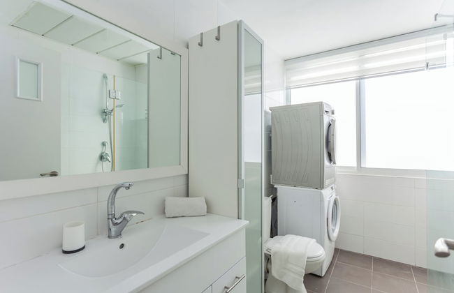 2 bedroom apartment by Hilton Beach - Foto 20