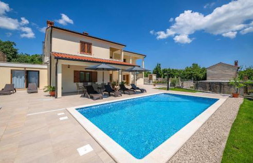 Cozy Home In Labin With Wifi - Foto 1