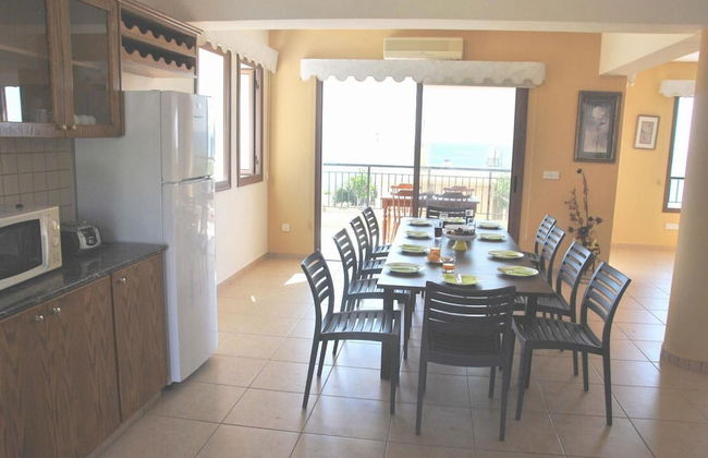 Villa Serena in Pomos - Foto 10