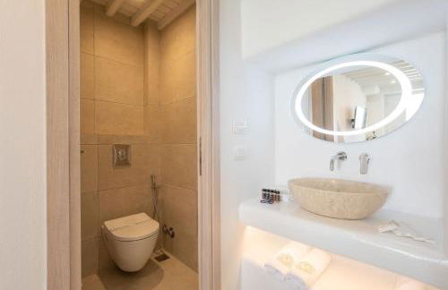 Mylos Suites - Photo 19