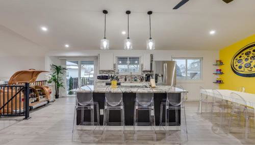 Pop Art Oasis with Karaoke Mini Golf Hot Tub and Pool - Foto 2