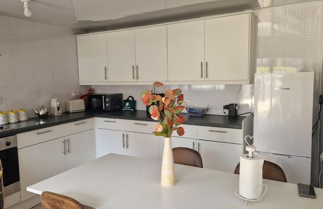 Amani 2-bed Bungalow - Sleeps 4 - Pet Friendly - Foto 7