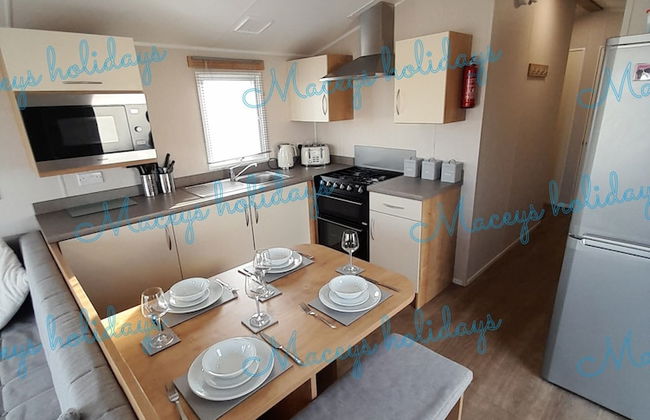 Pet Friendly Caravan in Walton on the Naze - Foto 6