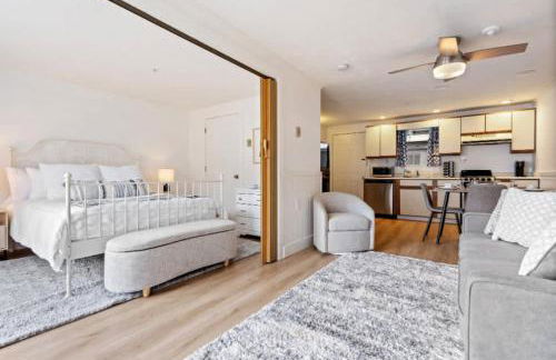 All is Wells Incredible Location! Walk to Beach - Foto 47