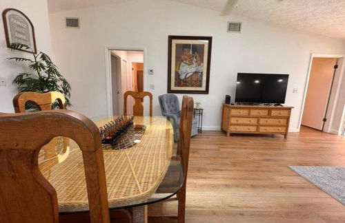 Stylish budget friendly retreat! - Foto 3