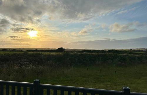 Modern Lodge with Amazing Views - Foto 37