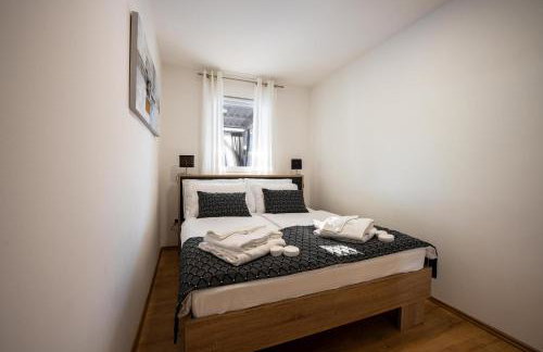 Villa Beauty with heated pool and jacuzzi - Photo 11