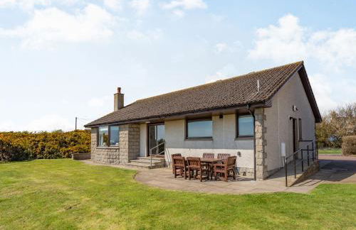 Craigievar - Photo 1