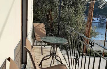 Chiona΄s Apartments by the Sea - Photo 16