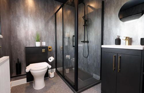 Sleeps14,Sauna,ColdPlunge,Hottub,xboxroom,XLgarden - Foto 32