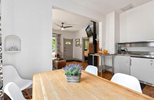 Lola House! Cozy Comfort, Prime Old Town Location - Foto 12