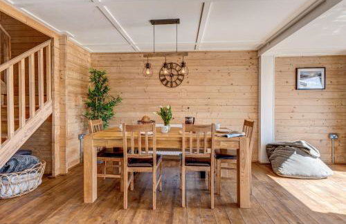 Bluebell Lodge - Photo 12