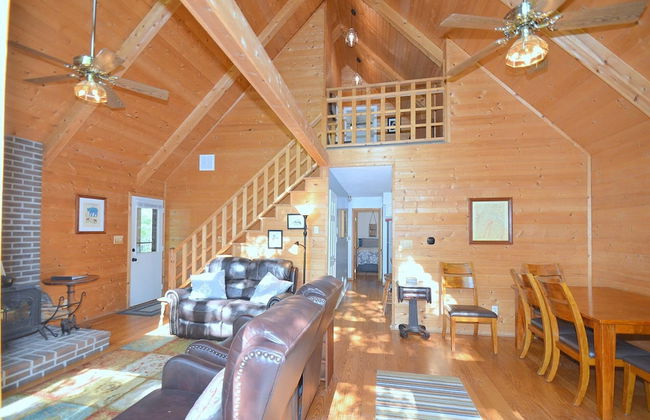 Rosies Creekside Retreat - 3 BR Escape! - Foto 21