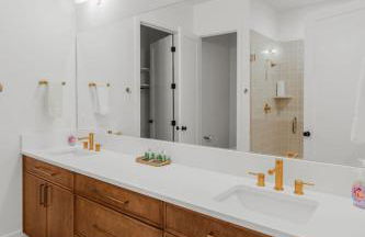 Pecan Valley Oasis - Lux Pool, Sauna and Theater - Foto 70