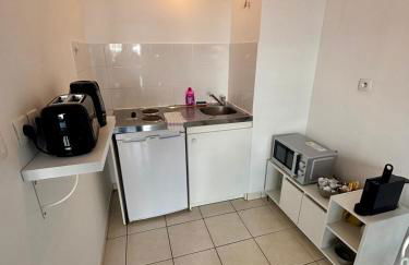 Confort, résidence sécurisée, garage ! - Foto 9