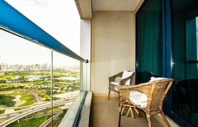 Lux BnB I X1 Tower I Golf Course & Sea Views - Photo 15