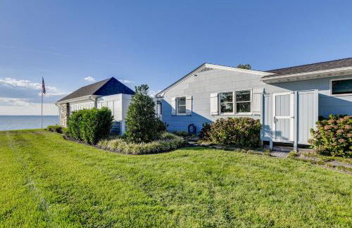 Pool and Stunning Water Views Kent Island Home! - Foto 25