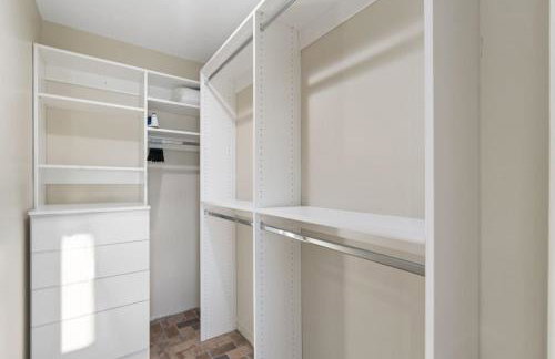 Dewey Mountain Getaway 3BR Home with Hot Tub, Gym and Sauna - Foto 32