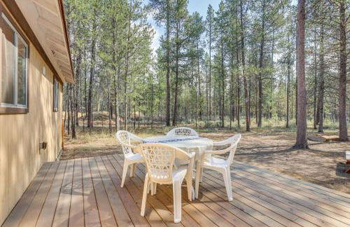 1 Mi to State Park Peaceful La Pine Cabin with Deck - Foto 16