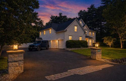 Luxury 5BR Retreat - Hot Tub - Game Room - 2 Fire Pits - Foto 7