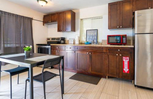 COZY Private Apts in Hollywood By Hard Rock Casino! - Foto 31