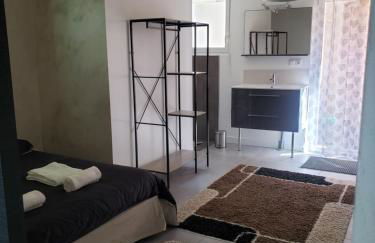 Maisonnette au coeur du circuit des 24h du Mans - Photo 6