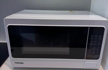 Stunning, newly refurbished flat - Photo 16