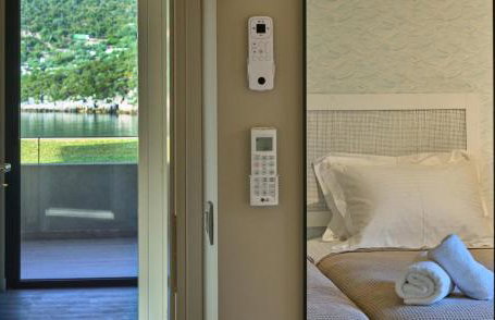 Into The Blue Suites - Photo 7