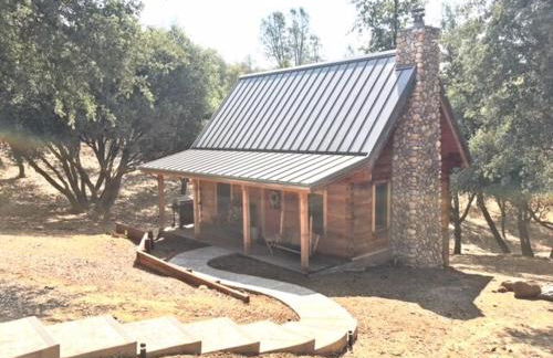 Apple Valley Cabin - Photo 16