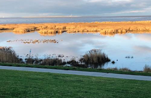 Familienhaus an der Nordsee - Sauna - Kamin - Südterrasse direkt über dem Wasser - Foto 25